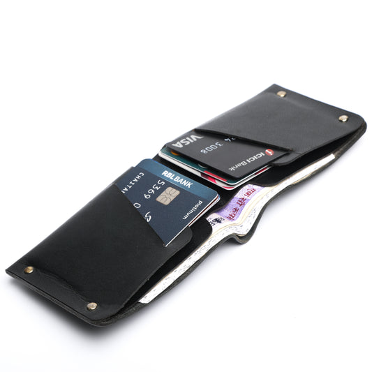 Nothing - Bi Fold Wallet Black